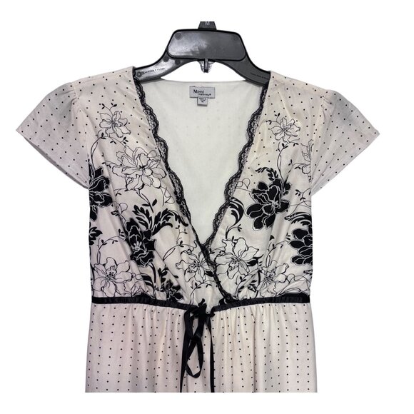 Mini Maternity Women’s M Black & White Floral Empire Waist Dress Lace Detailing - Picture 2 of 9